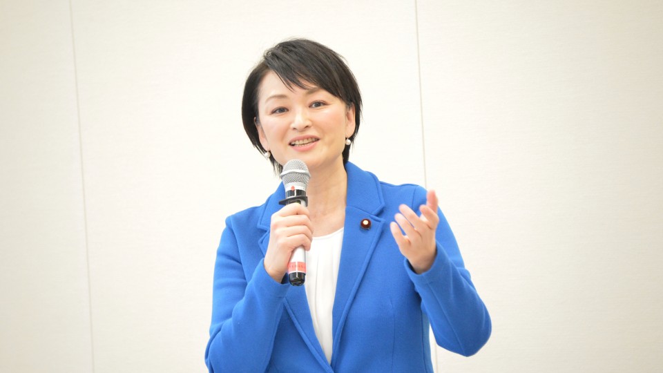 吉田はるみ