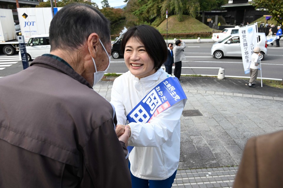 岡田はなこ