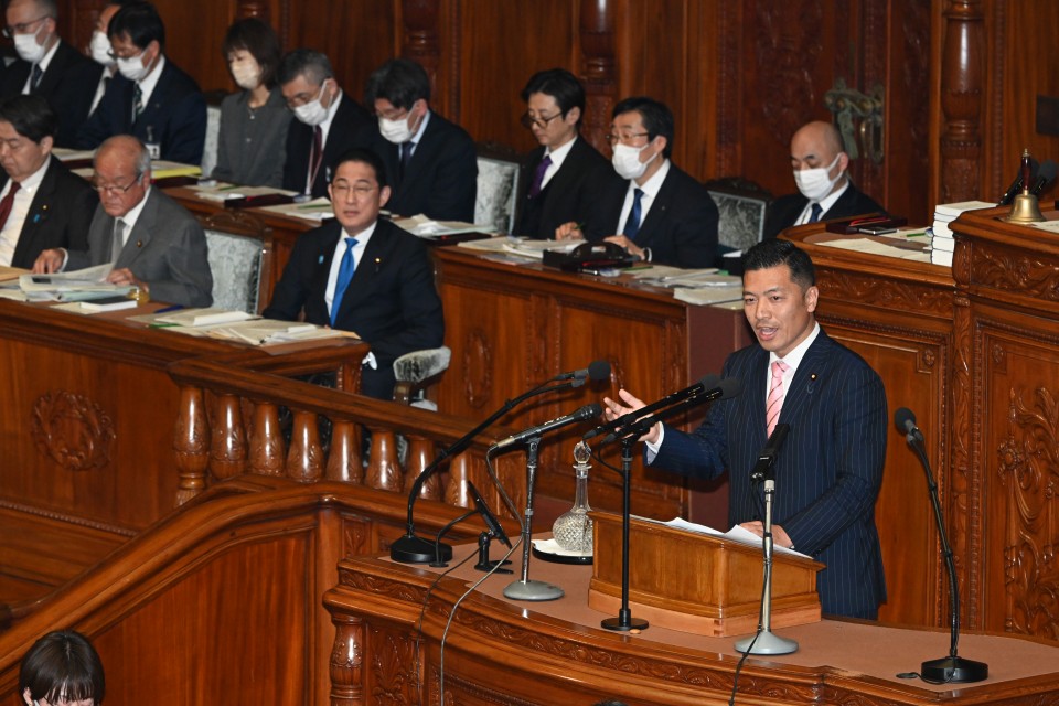 衆院本会議　山田勝彦