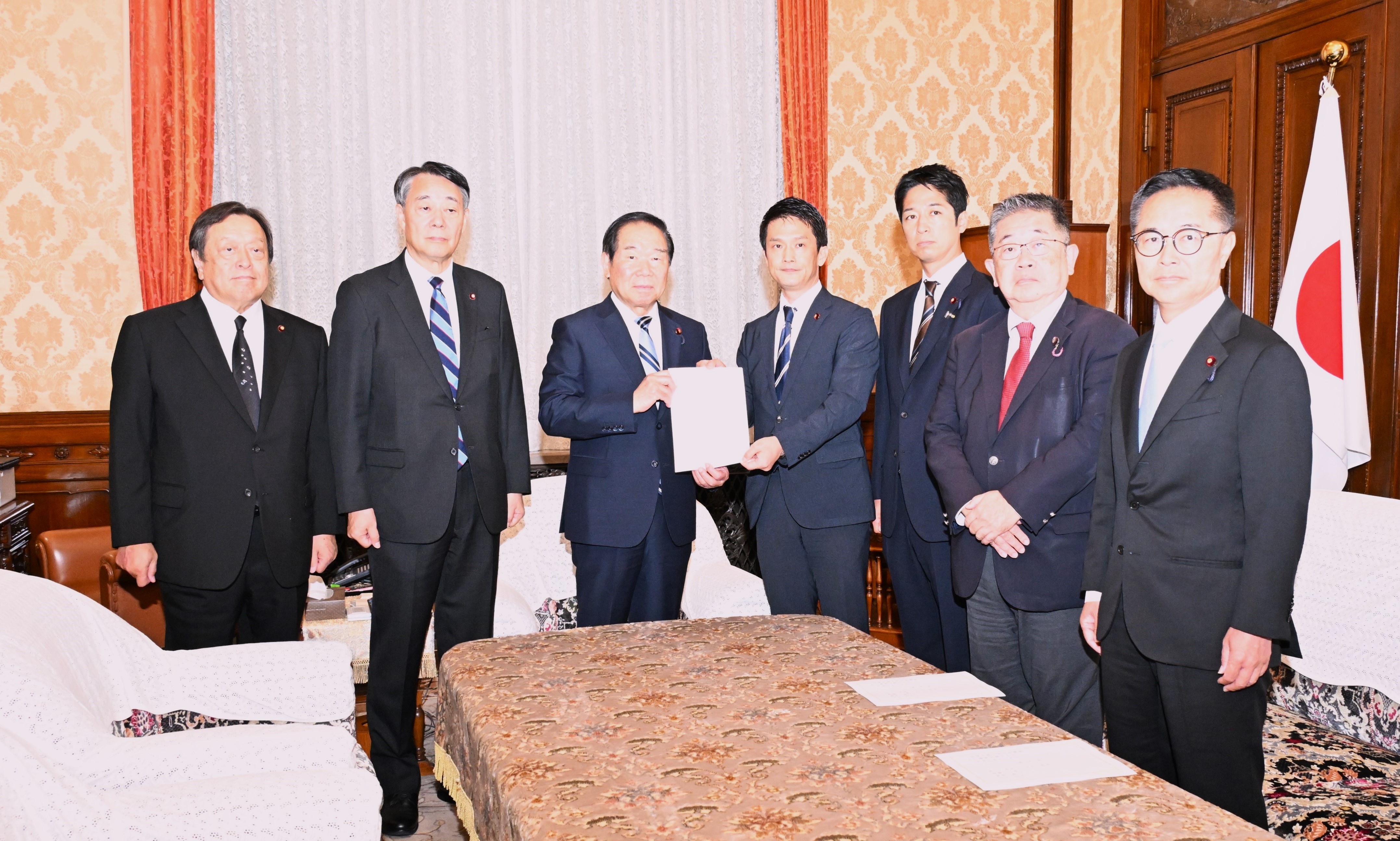 【衆院本会議】石破内閣不信任決議案を提出するも、衆院解散・総選挙へ - 立憲民主党