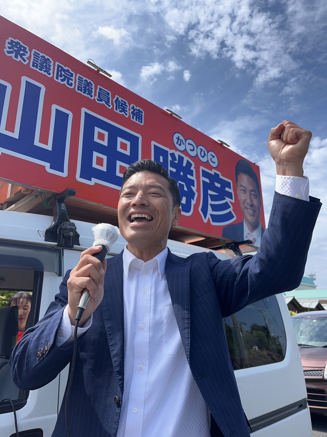 uebKIvUVTZ2ZqQvJ5RobeNJQ_tn120