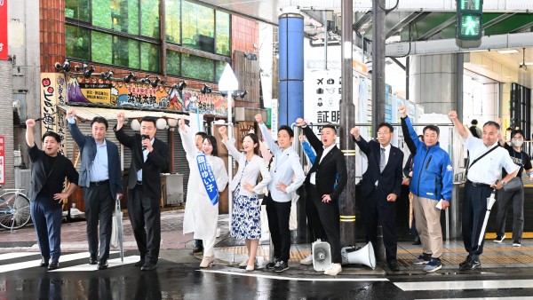 【東京・足立】泉代表が応援に駆けつけ　「次の東京をつくるために風穴を開けたい」銀川ゆい子候補